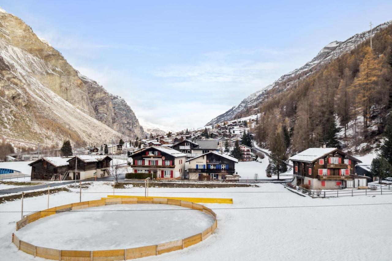 Flat Close To Zermatt - Klein Matterhorn View Randa Exteriör bild
